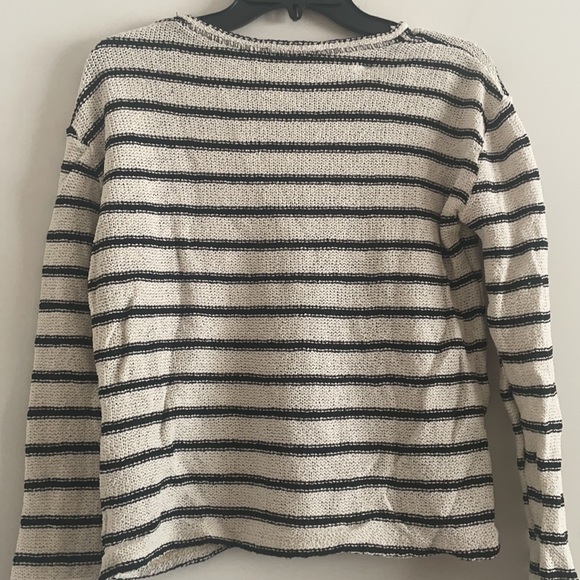 Striped Woven Long Sleeve - Picture 3 of 3